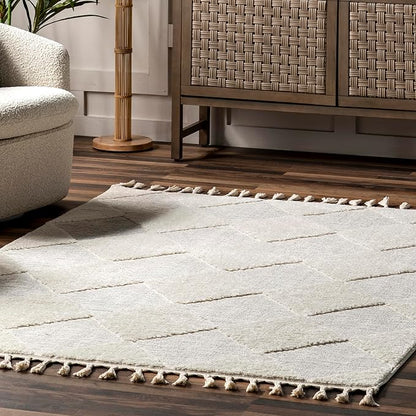Nuloom Marissa Off-White/Grey, 8'10" x 12', Diamond, Tassel, Soft and Cozy, High Traffic, Stain Resistant, Easy Clean, Durable Area Rug for Bedroom, Living Room, Dining Space, Den, Foyer, Entryway