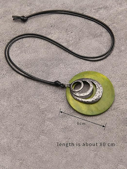 Leather Necklace for Women Boho Choker Necklace Long Cord Leather Pendant Bohemian Neckalce Vintage Alloy Pendant Leather Rope Necklace Wooden Necklaces for Women