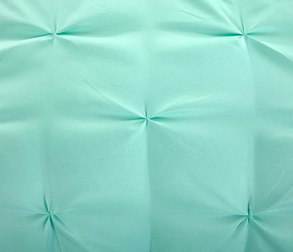 EVOLIVE 4pc Set Pinch Pleat/Kiss Pleat, Pintuck Down Alternative Comforter Set with Pompom (Full/Queen, Mint)