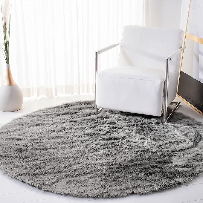 SAFAVIEH Faux Sheep Skin Collection 5' Round Grey FSS235D Silken Glam 2.35-inch Thick Area Rug