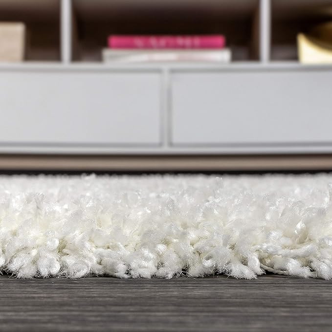 JONATHAN Y Mercer Shag Plush Tassel White Indoor Area Rug, 5x8, Contemporary, Modern, Easy-Cleaning for Living Room, Bedroom, Kitchen, Pet Friendly, Non-Shedding (MCR100A-5)