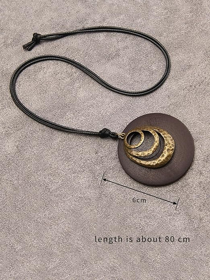 Leather Necklace for Women Boho Choker Necklace Long Cord Leather Pendant Bohemian Neckalce Vintage Alloy Pendant Leather Rope Necklace Wooden Necklaces for Women