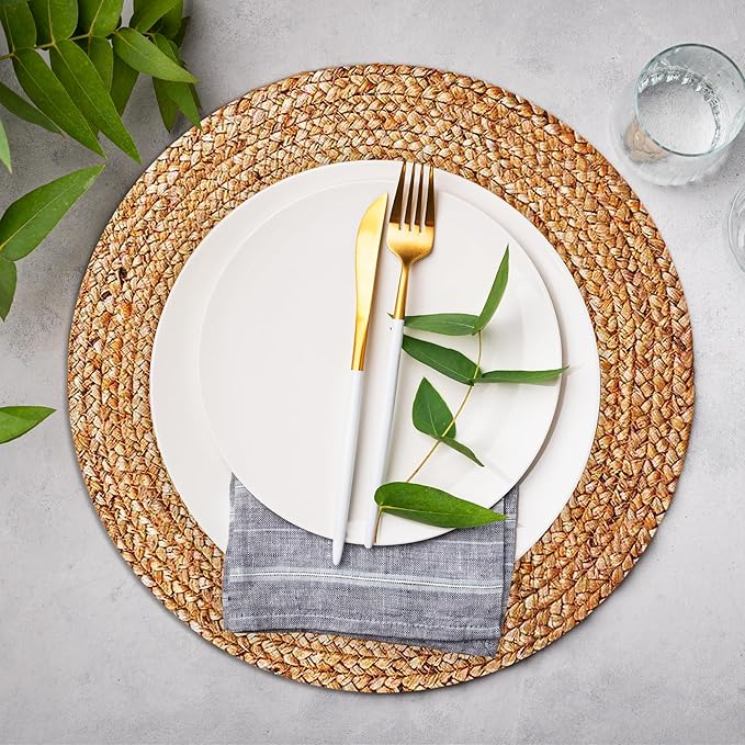 Eco Crave Jute Round Woven Placemats Set of 4, Natural 13 Inch Boho Farmhouse Rustic Hand Woven Place mat for Dining Table Decor, Wicker Chargers Heat Resistant Easy to Clean and Non-Slip Placemat