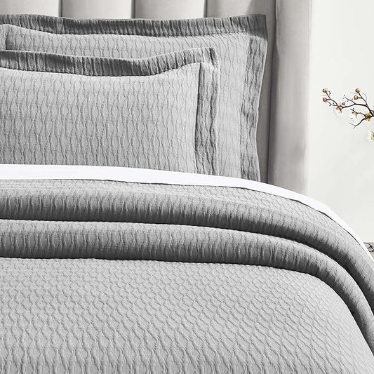 Superior 3 Piece Cotton Bedspread Set, Home Bed Decor, Decorative Bed Spread, 2 Pillow Shams, Medium Weight Blanket, Matelasse Coverlet, Bedding Essentials, Calvert Collection, Full, Grey