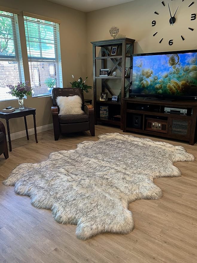 LAMBZY Faux Sheepskin Super Soft Hypoallergenic Silky Shag Rug for Living Room, Kids Room, Sofa (Octo 8 Pelts 6'x8', White/Black Tips)