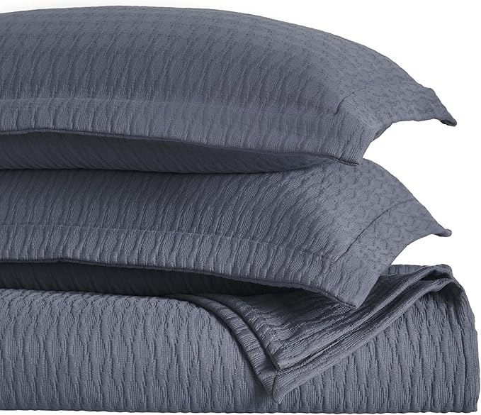 Superior 3 Piece Cotton Bedspread Set, Home Decor, Decorative Bed Spread, 2 Pillow Shams, Medium Weight Blanket, Matelasse Coverlet, Bedding Essentials, Calvert Collection, California King, Denim Blue
