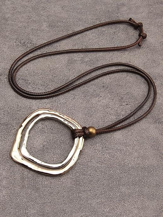 Leather Necklace for Women Boho Choker Necklace Long Cord Leather Pendant Bohemian Neckalce Vintage Alloy Pendant Leather Rope Necklace Wooden Necklaces for Women