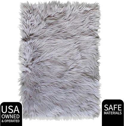 4 x 6 ft Fluffy Gray Rug – Cozy Faux Fur Rug for Bedroom, Living Room, or Nursery – Soft Faux Sheepskin Decor Accent