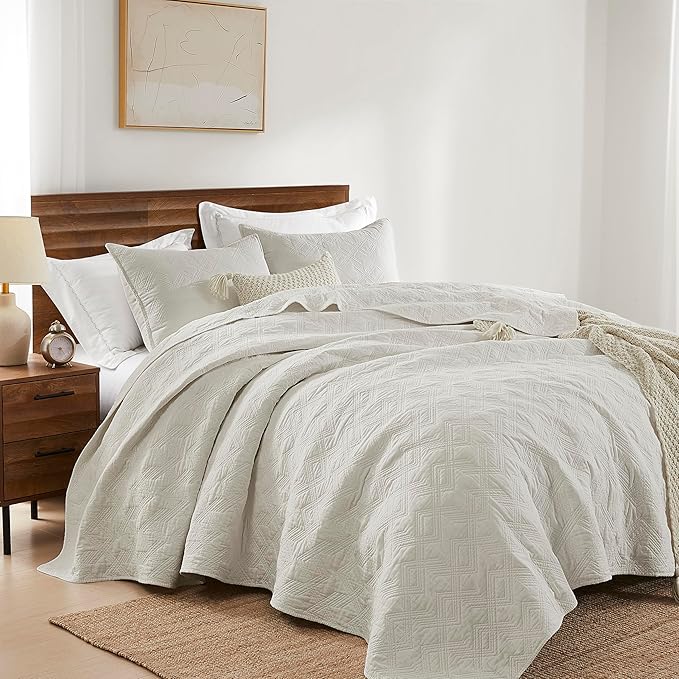 WDCOZY 100% Cotton King Size Quilt Set - Beige Pre-Washed Soft Lightweight Modern Bedspread, Farmhouse Country Rustic Coverlet, Textured Like Linen, Shabby Chic Gauze Bedding, 3 Pieces