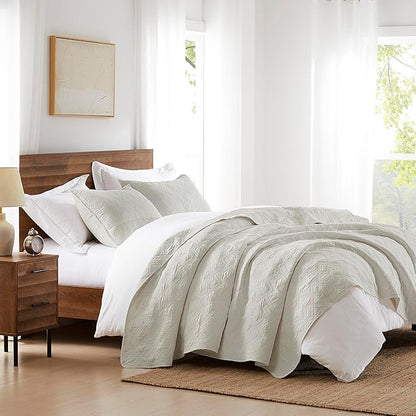 WDCOZY 100% Cotton King Size Quilt Set - Beige Pre-Washed Soft Lightweight Modern Bedspread, Farmhouse Country Rustic Coverlet, Textured Like Linen, Shabby Chic Gauze Bedding, 3 Pieces