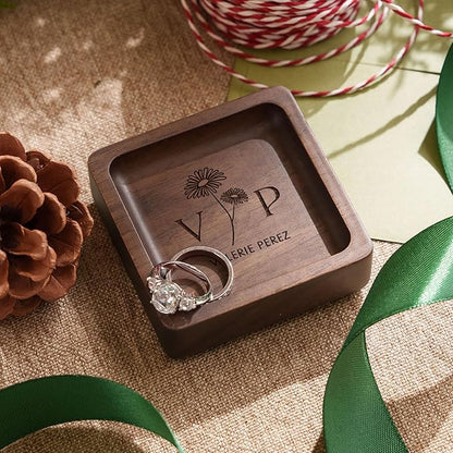 Walnut Wood Ring Holder (Customize), Engraved Jewelry Dish and Storage Tray, Personalized Gift for Her, Valentine’s Day Gift