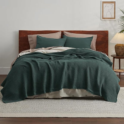Bedsure Gentlesoft 100% Cotton Blanket Queen Size for Bed - Breathable and Soft, Thick Cozy Waffle Weave Christmas Blanket Gift for Women, Dark Green, 90x90 Inches