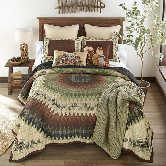 Donna Sharp Pine Circle Polyester Quilted Bedding Set - 3-Piece King Size Quilt Set - Includes 1 Quilt and 2 King Pillow Shams - Machine Washable - Traditional Design