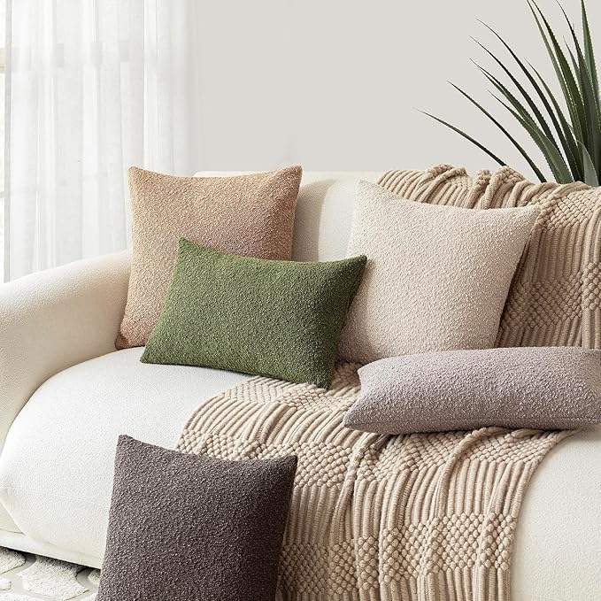 Foindtower Textured Boucle Throw Pillow Covers Accent Solid Lumbar Pillow Cases Cozy Soft Decorative Couch Cushion Case for Chair Sofa Bedroom Living Room Home Decor, 12 x 20 Inch,Green