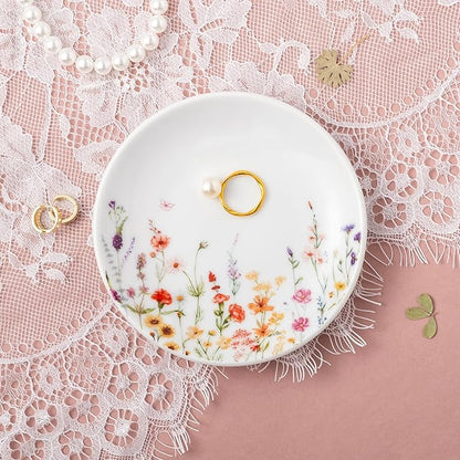 Crisky Flower Trinket Dish Jewelry Tray & Gift Box, Ceramic Ring Dish for Rings Earrings Necklaces Keys, Bridal Shower Engagement Birthday Gift for Women, Friends 4.57"