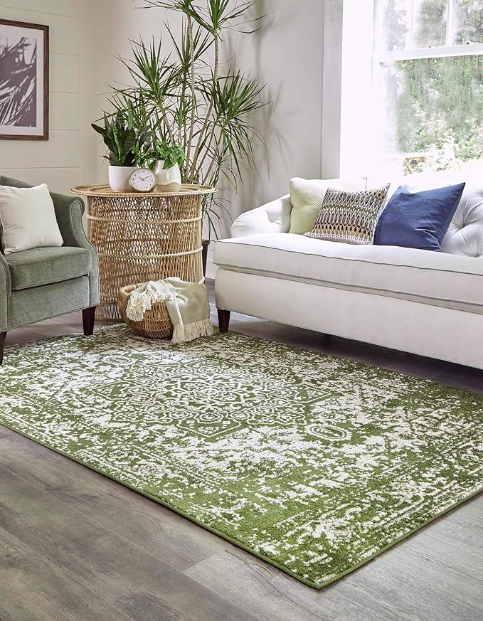 Rugs.com Arlington Collection Rug – 5' x 8' Green Medium-Pile Rug Perfect for Living Rooms, Large Dining Rooms, Open Floorplans