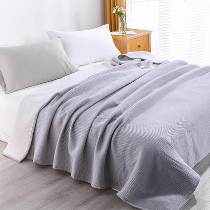 NTBAY 3 Layers Cotton Muslin 106x92 King Bed Blanket, Super Soft Breathable Thermal Yarn Dyed Quilt for Adults, Perfect Lightweight Blanket for Couch Sofa Bed All Seasons, Grey Dot
