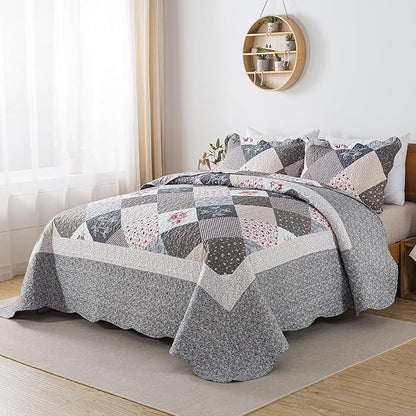 HoneiLife Oversized Queen Bedspread - 106"x106" Quilt Sets 3-Piece, Rustic Bedding Sets Queen Size, Queen Quilt Bedding Set for All Season Use, Patchwork Coverlet for Queen Beds