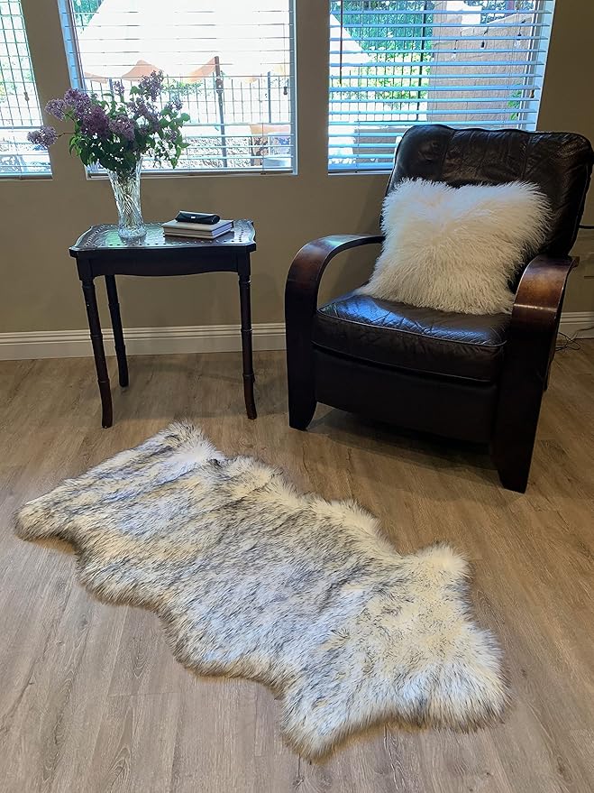 LAMBZY Faux Sheepskin Super Soft Hypoallergenic Silky Shag Rug for Living Room, Kids Room, Sofa (Single and a Half 2'x4'6", White/Black Tips)