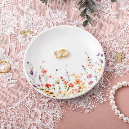 Crisky Flower Trinket Dish Jewelry Tray & Gift Box, Ceramic Ring Dish for Rings Earrings Necklaces Keys, Bridal Shower Engagement Birthday Gift for Women, Friends 4.57"