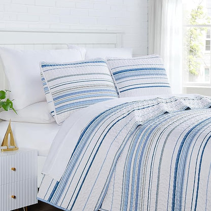 Southshore Fine Living, Inc. Oversized King Quilt Set, All Season Striped Blue Bedspread Set, 3-Piece Coastal Bedding, California/King Coverlet Sets with Shams, Soft Microfiber Quilt, Blue Stripes