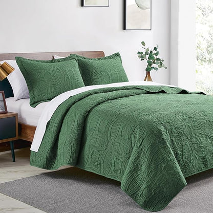 Love's cabin Quilts for Queen Bed Olive Green Bedspreads - Soft Bed Summer Lightweight Bedspread Comforter - Modern Style Coin Pattern Coverlet for All Season - 3 Pieces (1 Quilt, 2 Pillow Shams)