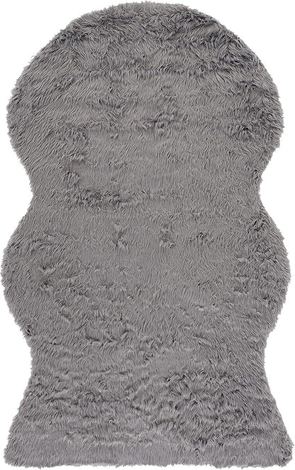 SAFAVIEH Faux Sheep Skin Collection 6' x 9' Grey FSS115D Silken Glam 2.35-inch Thick Area Rug