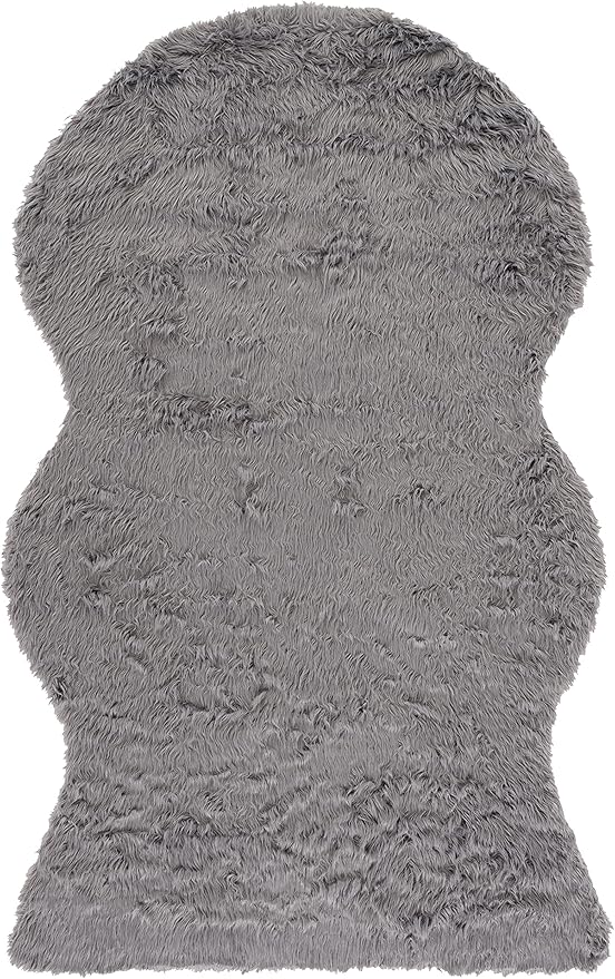 SAFAVIEH Faux Sheep Skin Collection 4' x 6' Grey FSS115D Silken Glam 2.35-inch Thick Area Rug