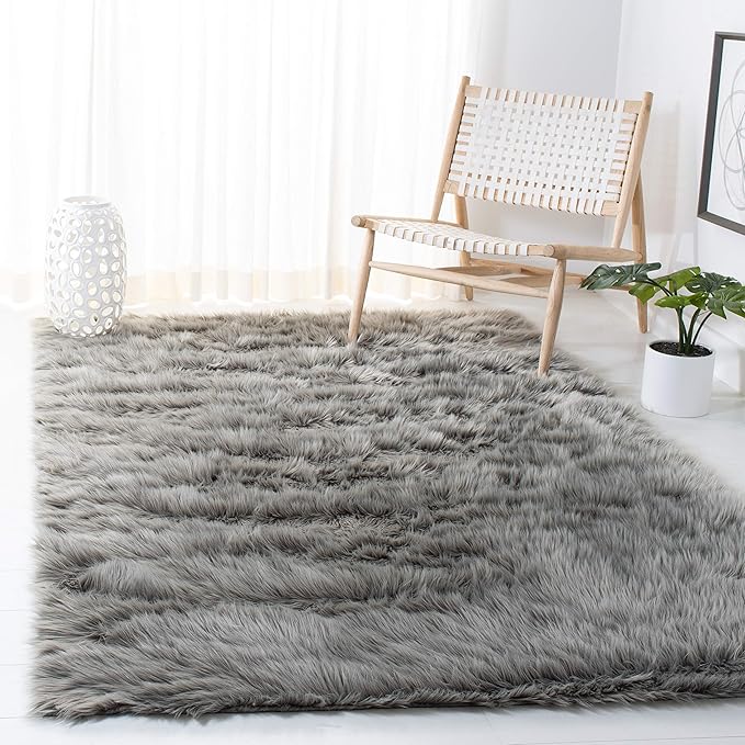 SAFAVIEH Faux Sheep Skin Collection 3' x 5' Grey FSS235D Silken Glam 2.35-inch Thick Area Rug
