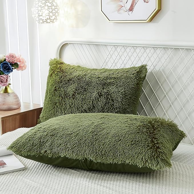 Uhamho Set of 2 Standard Pillowcases Faux Fur Throw Pillow Covers Queen Size Shams Soft Velvet Decorative Zipper Closure (Sage, 20"x26")