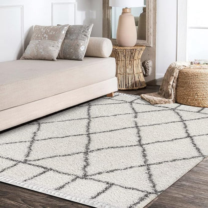 JONATHAN Y Mercer Shag Plush Tassel Ivory/Gray Indoor Area Rug, 4x6, Moroccan Geometric Trellis, Easy-Cleaning for Living Room, Bedroom, Kitchen, Pet Friendly, Non-Shedding (MCR101B-4)