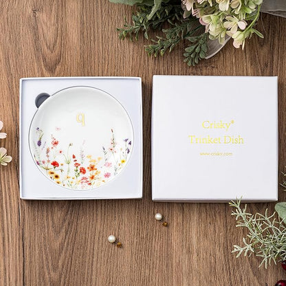 Crisky Initial Jewelry Tray Ring Dish & Gift Box, Ceramic Flower Trinket Dish for Rings Earrings Necklaces Keys, Bridal Shower Engagement Birthday Gift for Women, Friends 4.57" (Gold Foil Q