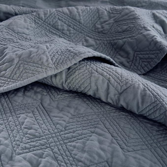 WDCOZY 100% Cotton Twin Size Quilt Set - Dusty Blue Pre-Washed Soft Lightweight Modern Bedspread, Farmhouse Country Rustic Coverlet, Textured Like Linen, Shabby Chic Gauze Bedding, 2 Pieces