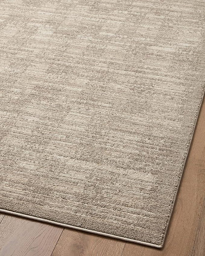 Loloi Darby Collection DAR-07 Pebble/Sand 4'-0" x 6'-0" Accent Rug