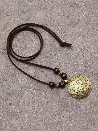 Leather Necklace for Women Boho Choker Necklace Long Cord Leather Pendant Bohemian Neckalce Vintage Alloy Pendant Leather Rope Necklace Wooden Necklaces for Women
