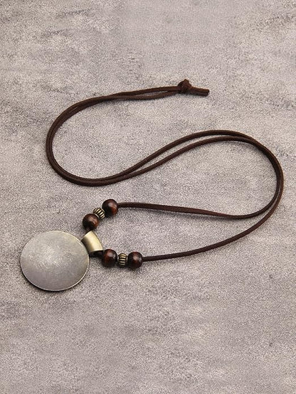Leather Necklace for Women Boho Choker Necklace Long Cord Leather Pendant Bohemian Neckalce Vintage Alloy Pendant Leather Rope Necklace Wooden Necklaces for Women