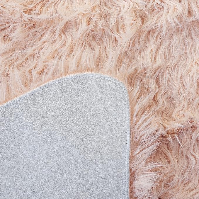 SAFAVIEH Faux Sheep Skin Collection 6' x 9' Light Pink FSS115U Silken Glam 2.35-inch Thick Area Rug