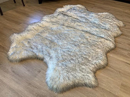 LAMBZY Faux Sheepskin Super Soft Hypoallergenic Silky Shag Rug for Living Room, Kids Room, Sofa (Quarto 4 Pelts 4'x6', White/Black Tips)