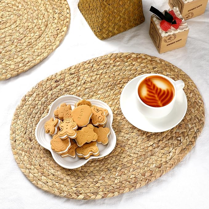 Bencailor 6 Pcs Jute Woven Placemats Natural Braided Placemats Heat Resistant Decorative Table Mats Set of 6 Boho Vintage Table Mats for Christmas Home Dining Kitchen Parties Decoration(Oval)