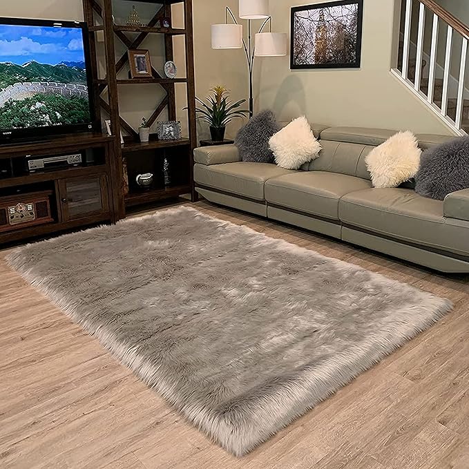 LAMBZY High Pile Super Soft Faux Sheepskin Rug (9'x12', Grey)