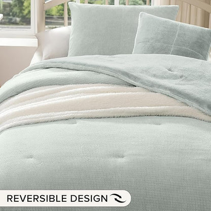 UGG Remina Twin Comforter Set 4 Piece Bed in a Bag with Throw Blanket, Decorative Pillow Sham and Reversible Comforter Hypoallergenic Luxury Bedding, Machine Washable, Twin XL, Blue-Green Clear Creek