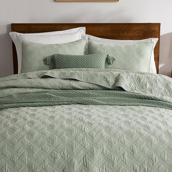 WDCOZY 100% Cotton Queen Size Quilt Set - Sage Green Pre-Washed Soft Lightweight Modern Bedspread, Farmhouse Country Rustic Coverlet, Textured Like Linen, Shabby Chic Gauze Bedding, 3 Pieces