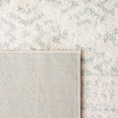 SAFAVIEH Tulum Collection Runner Rug - 2' x 9', Ivory & Light Grey, Moroccan Boho Tribal Design, Non-Shedding & Easy to Clean, Ideal for Living Room, Hallway, Foyer, Entryway, Bedroom (TUL272G)