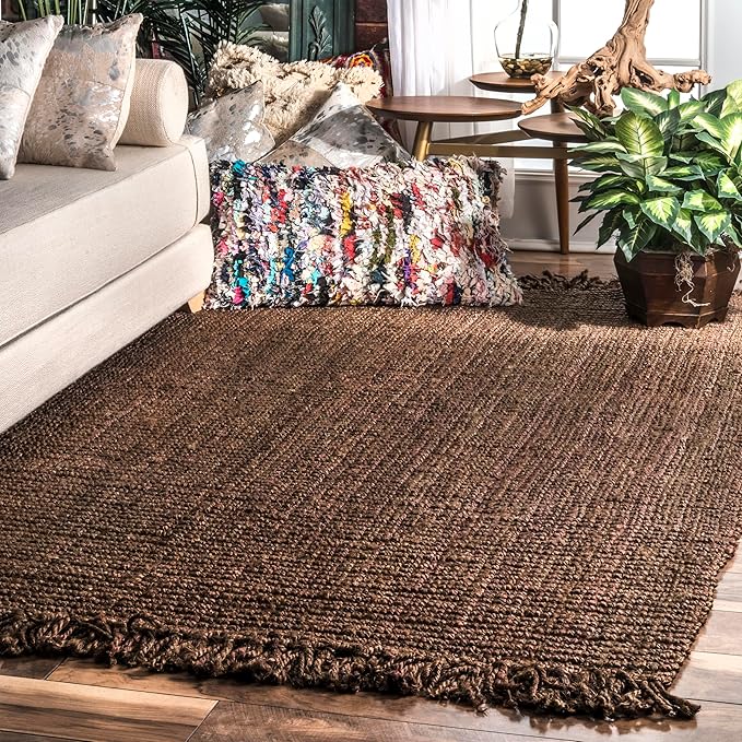 Nuloom Daniela Chocolate, 5' x 7'6", Handmade, Jute, Tassel, Soft and Textured, High Traffic, Stain Resistant, Easy Clean, Durable Area Rug for Bedroom, Living Room, Dining Space, Foyer, Entryway