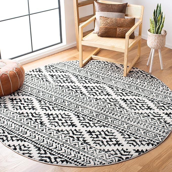 SAFAVIEH Tulum Collection Area Rug - 12' Round, Ivory & Black, Moroccan Boho Tribal Design, Non-Shedding & Easy to Clean, Ideal for Living Room, Bedroom, Dining Space (TUL272B)