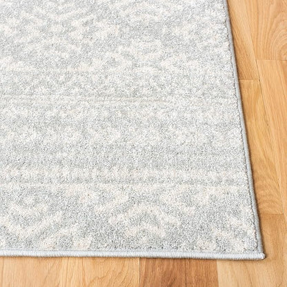 SAFAVIEH Tulum Collection Area Rug - 6'7" Square, Light Grey & Ivory, Moroccan Boho Tribal Design, Non-Shedding & Easy to Clean, Ideal for Living Room, Bedroom, Dining Space (TUL272F)