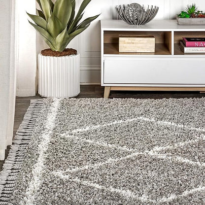 JONATHAN Y Mercer Shag Plush Tassel Gray/Cream Indoor Area Rug, 3x5, Moroccan Geometric Trellis, Bohemian, Easy-Cleaning for Living Room, Bedroom, Kitchen, Pet Friendly, Non-Shedding (MCR103C-3)