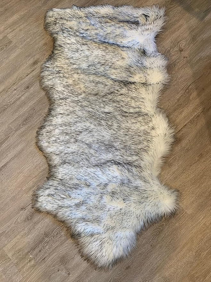 LAMBZY Faux Sheepskin Super Soft Hypoallergenic Silky Shag Rug for Living Room, Kids Room, Sofa (Single and a Half 2'x4'6", White/Black Tips)