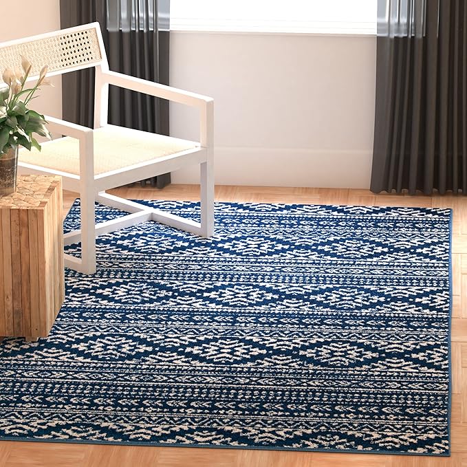 SAFAVIEH Area Rug 3x5 - Tulum Collection - Navy & Ivory, Moroccan Boho Tribal Design, Non-Shedding & Easy to Clean, Ideal for Entryway, Foyer, Accent Space, Bedroom (TUL272N)