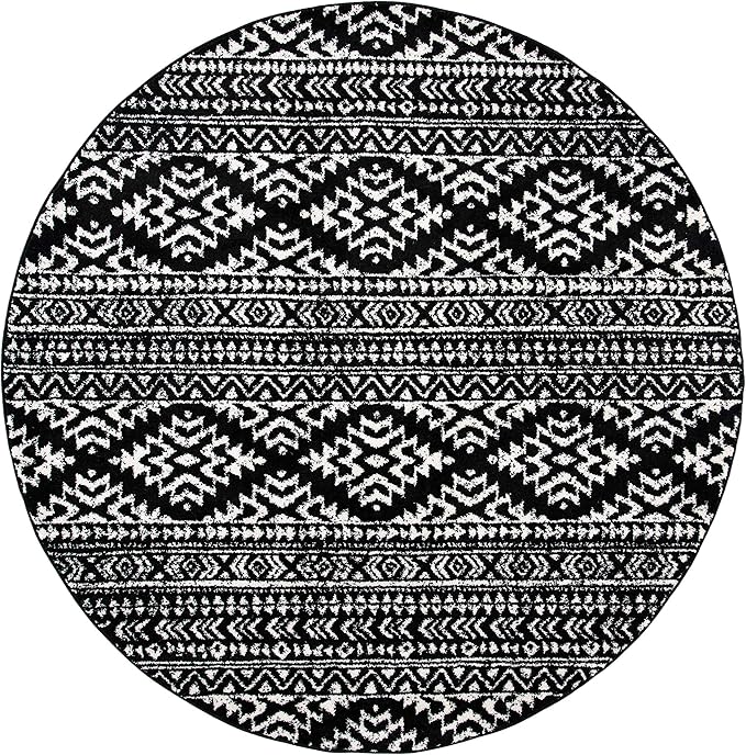 SAFAVIEH Tulum Collection Area Rug - 8' Round, Black & Ivory, Moroccan Boho Tribal Design, Non-Shedding & Easy to Clean, Ideal for Living Room, Bedroom, Dining Space (TUL272Z)